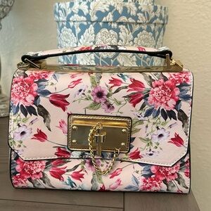 Purse , with strap